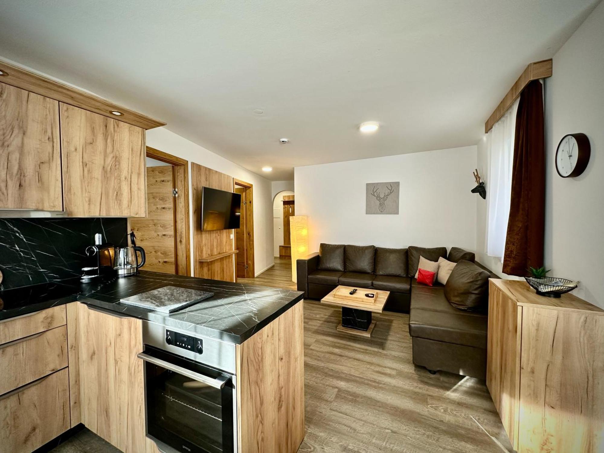 Apartment Maiskogelblick *